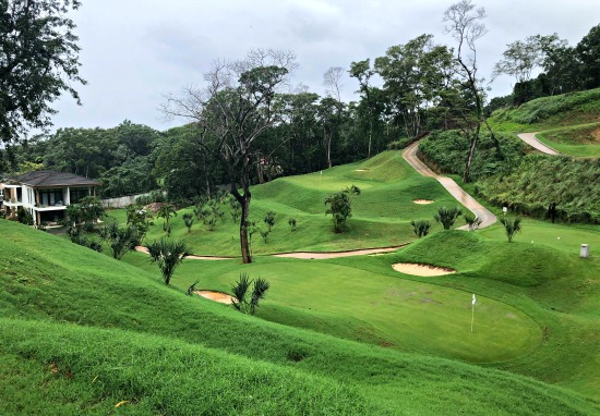 The Black Iguana Golf Course in Roatan Honduras.