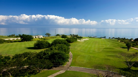 See the best way to golf in Jamaica. This is our insider’s guide.